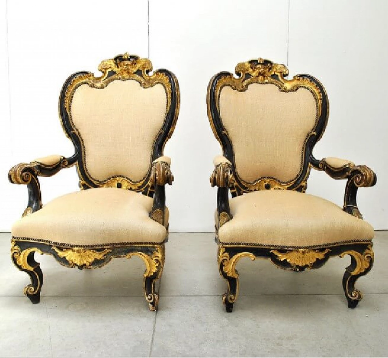 Pair of armchairs and wooden footrest in wood and fabric, '800 1221265