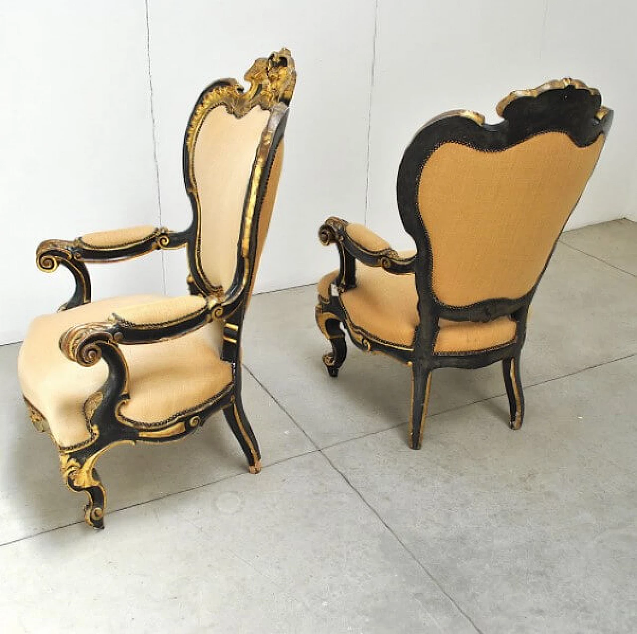 Pair of armchairs and footstool in wood and fabric, 19th century 1221272