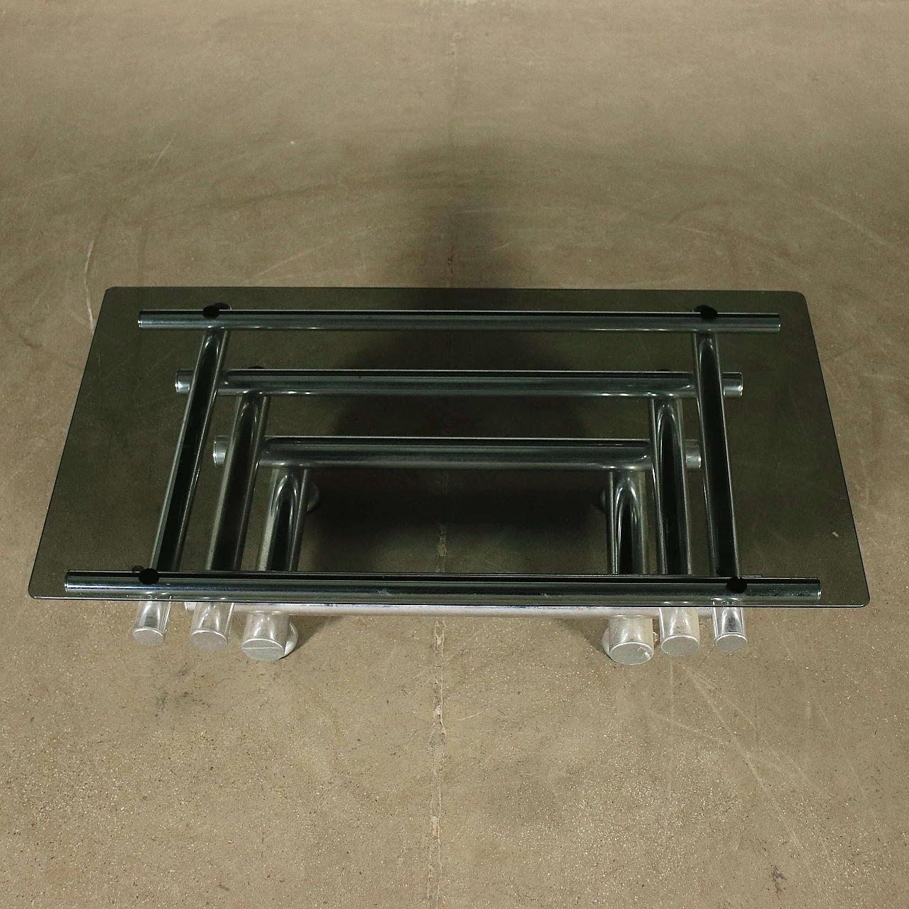 Coffee table in chromed metal and smoked glass, 70s 1221385