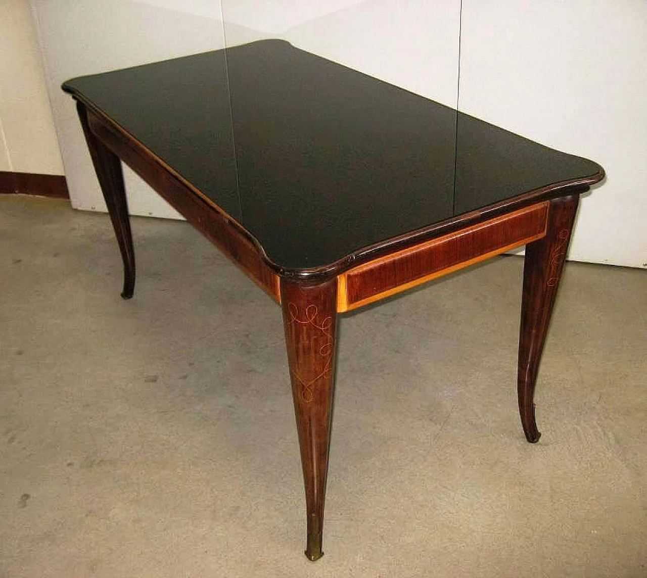 Tavolo rettangolare con piano in vetro nero, anni '60 1221627