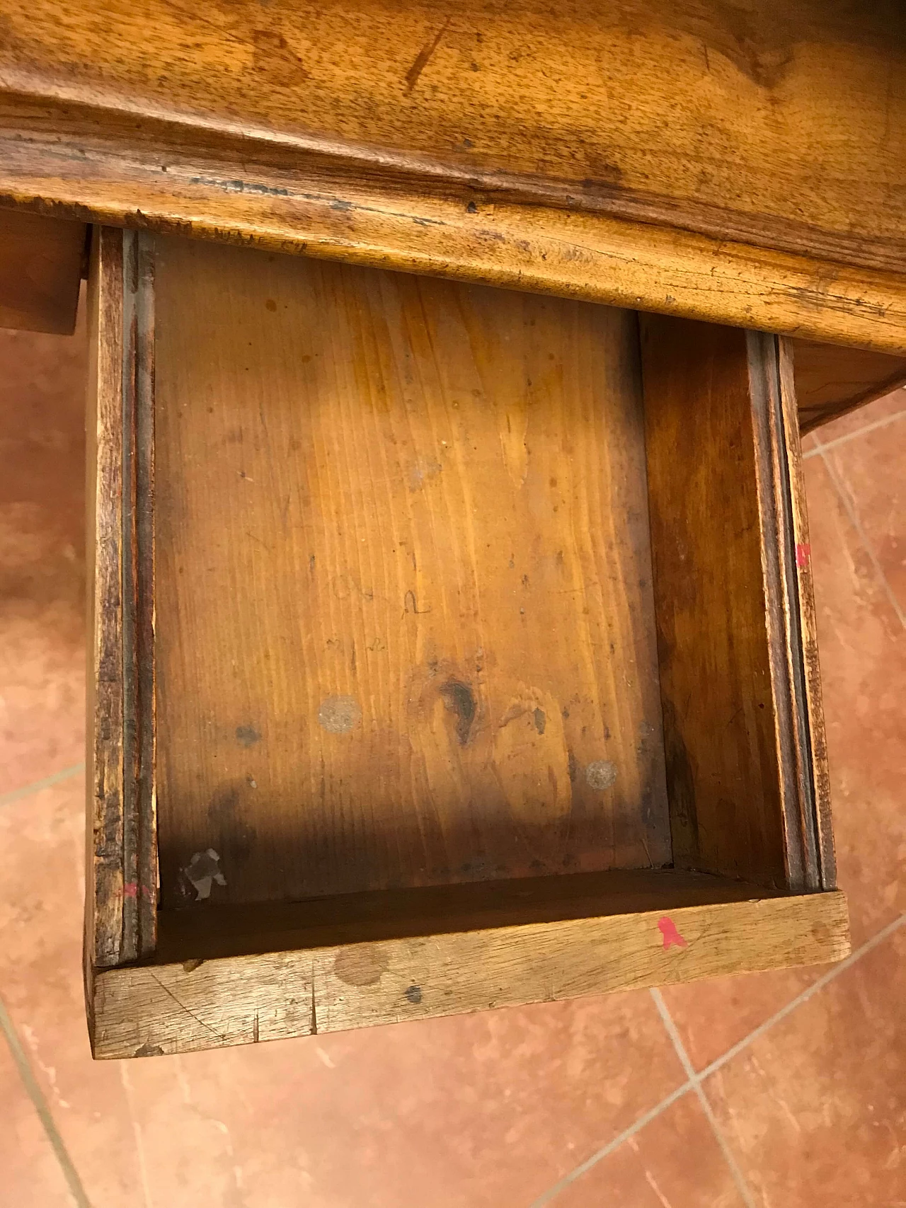 Antico Tavolino Piemontese in noce con cassetto a scomparsa, originale primi '800 1221715