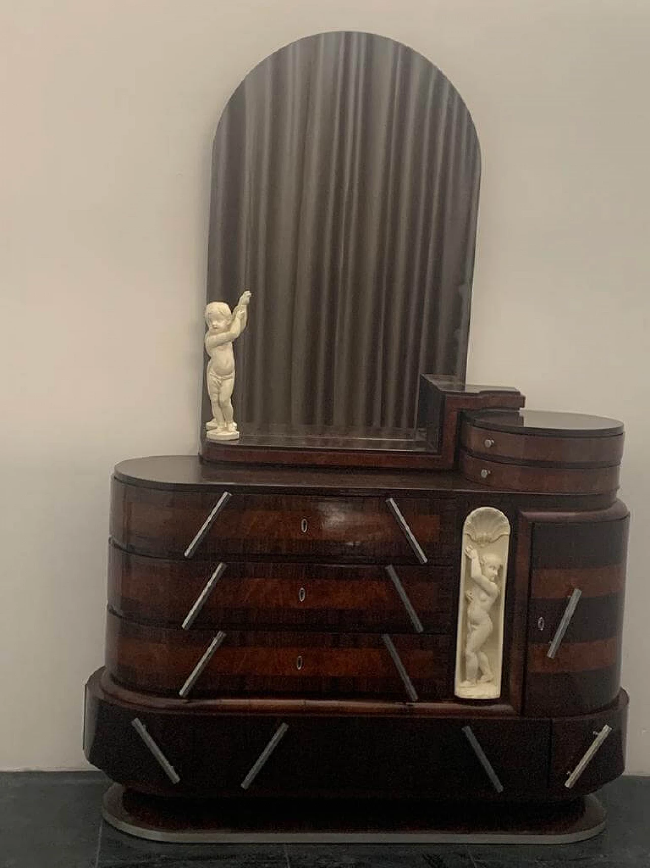 Ship oval chest of drawers by Ducrot in rosewood with mirror and briar sculpture, 20s 1221988