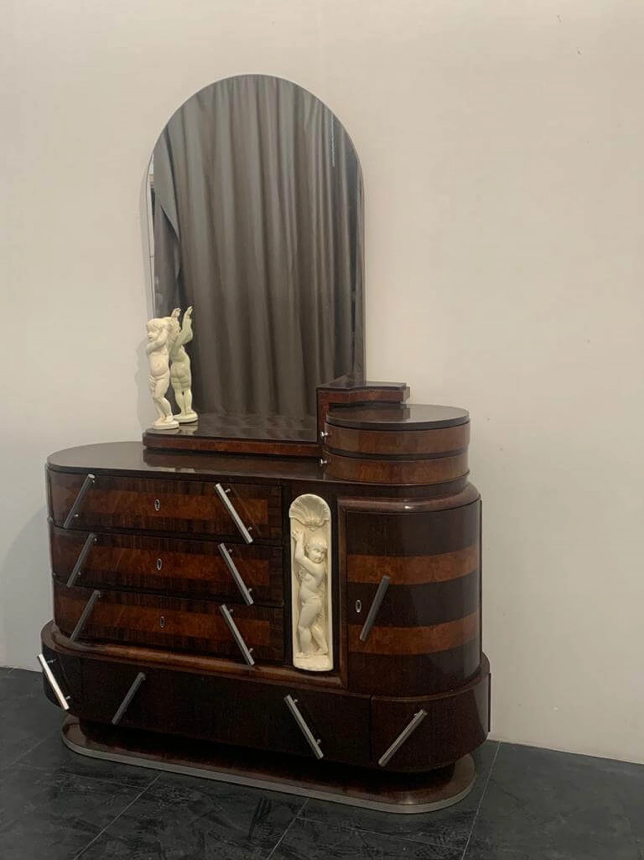 Ship oval chest of drawers by Ducrot in rosewood with mirror and briar sculpture, 20s 1221990