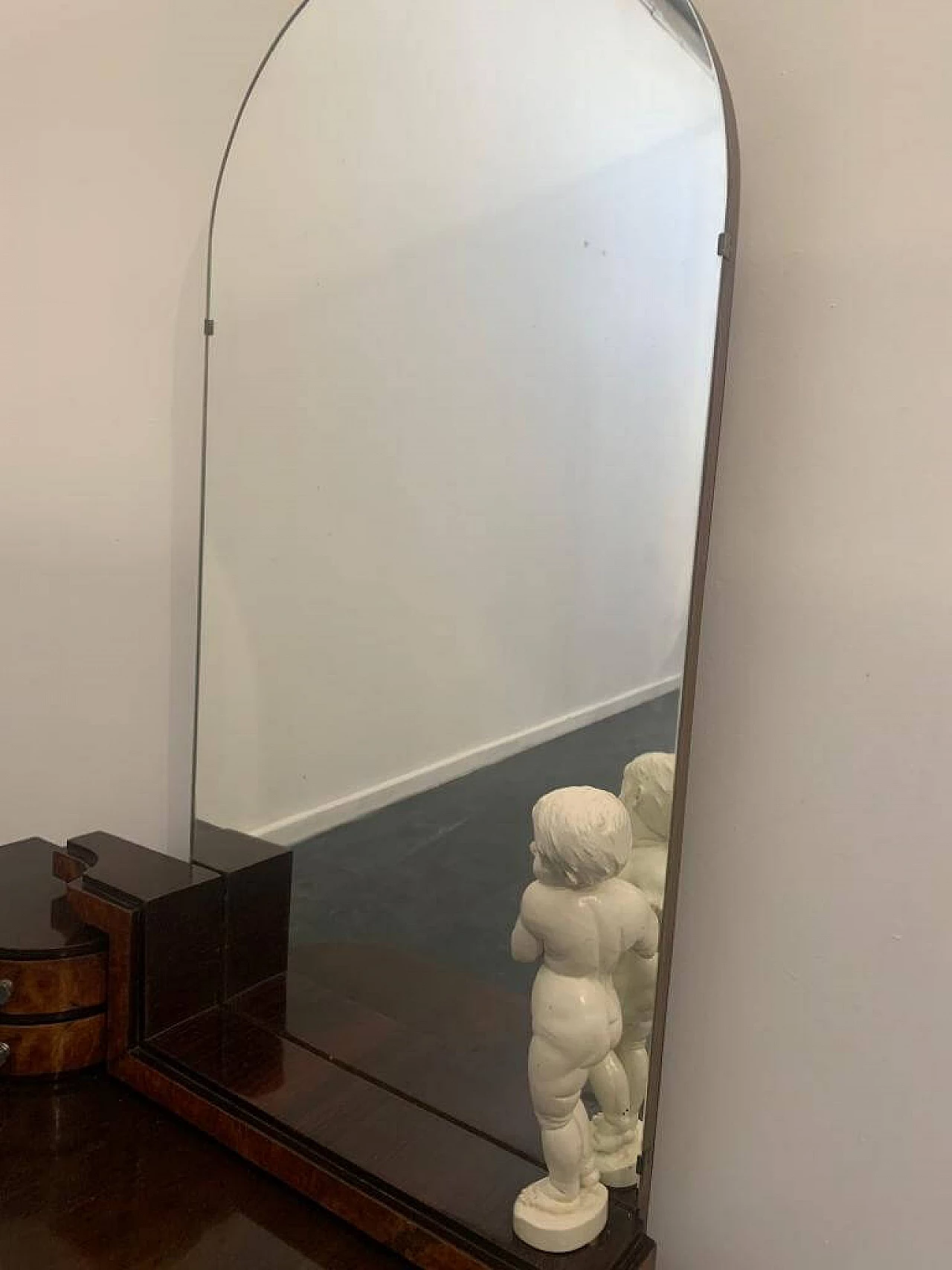 Vanity set in rosewood and walnut with mirror and cherub by Ducrot, 20s 1222020