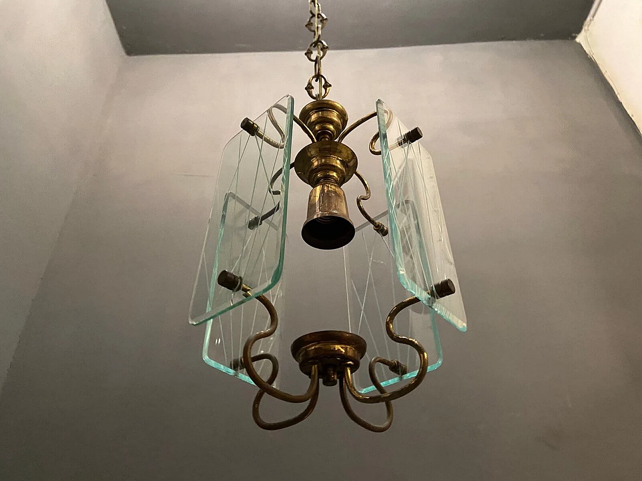 Lampada a sospensione in bronzo e vetro acidato, anni '50 1222310