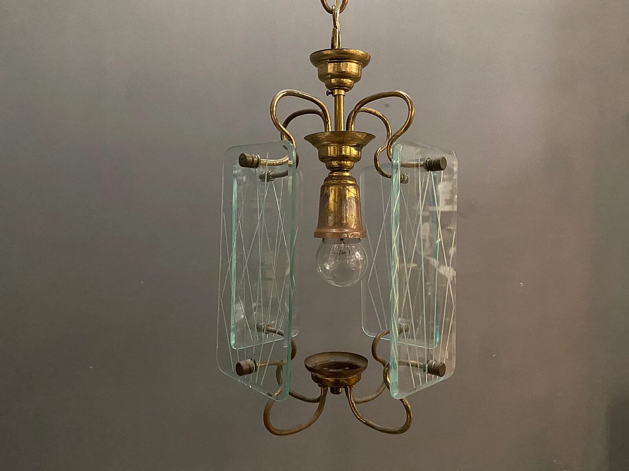 Lampada a sospensione in bronzo e vetro acidato, anni '50 1222313