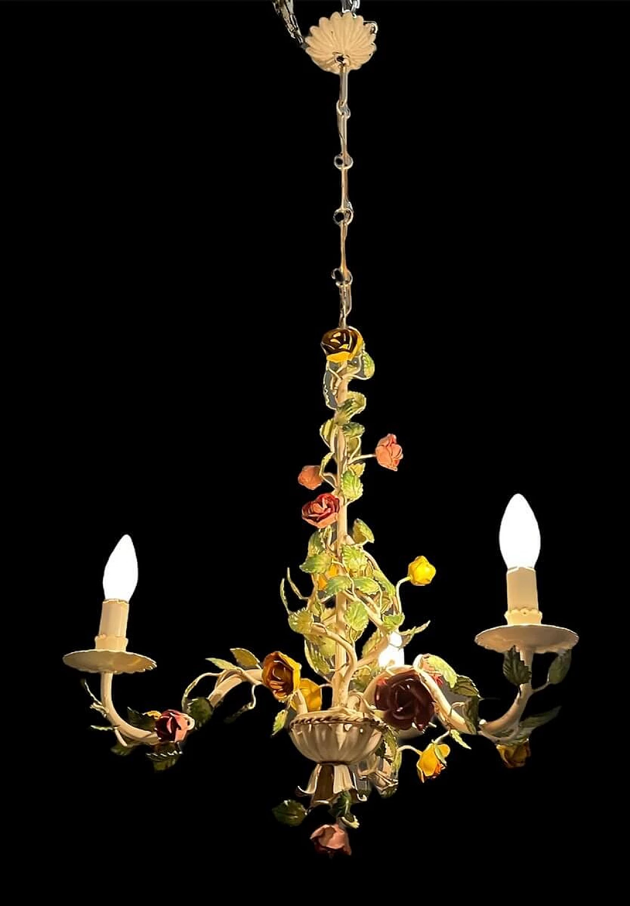 Lampadario con fiori in metallo smaltati, anni '60 1222439