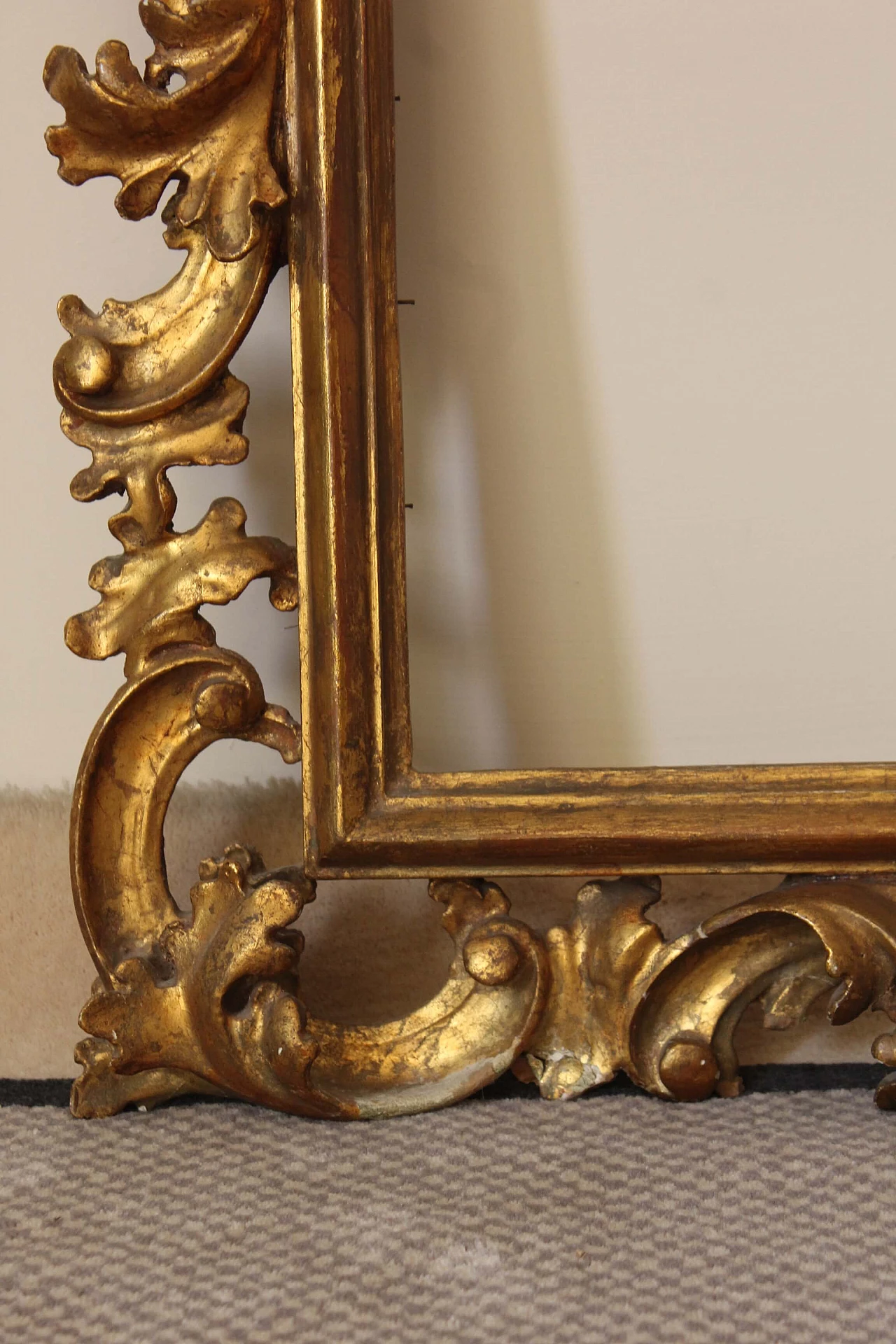Wood and gilded plaster frame, 19th century 1223122