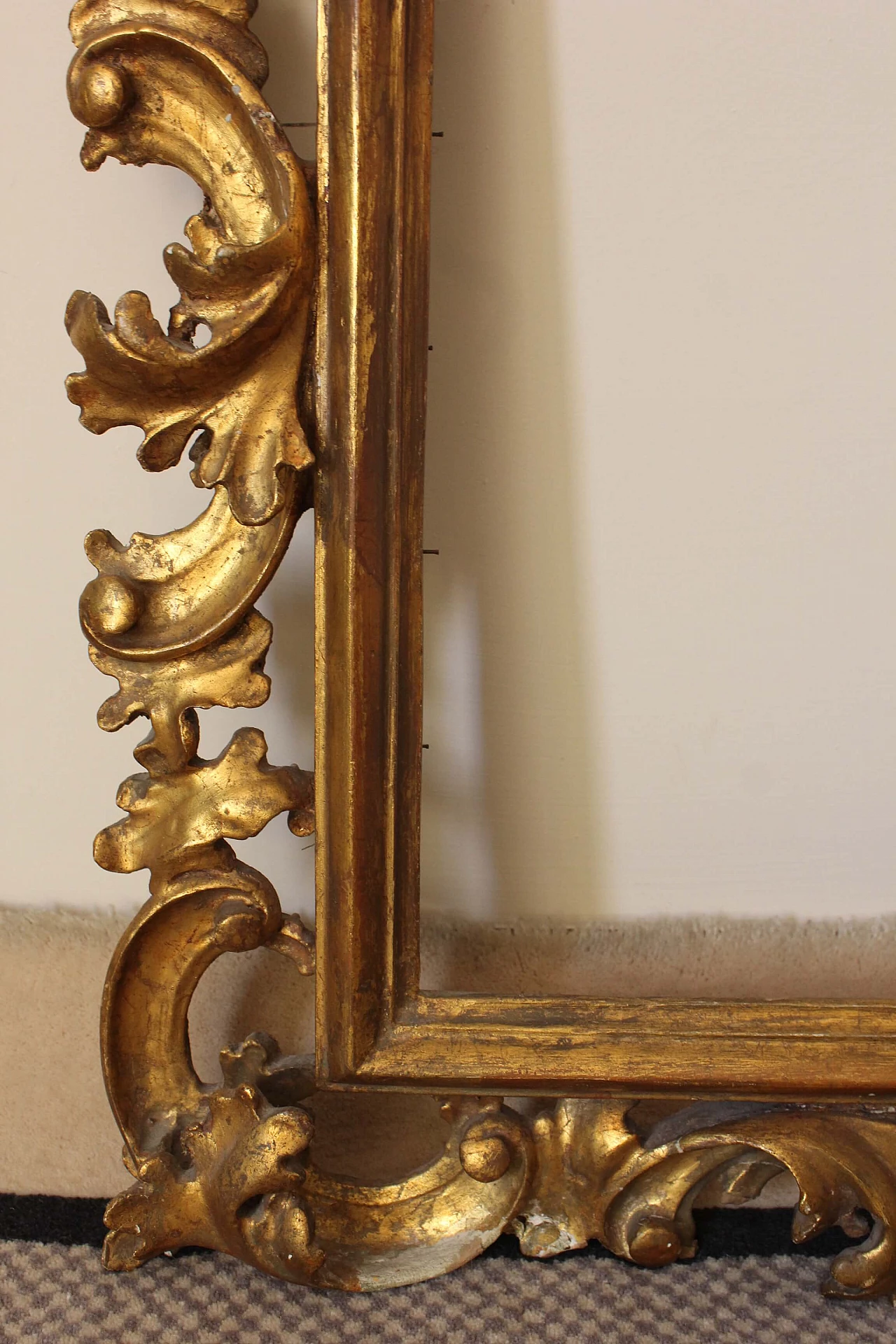 Wood and gilded plaster frame, 19th century 1223126