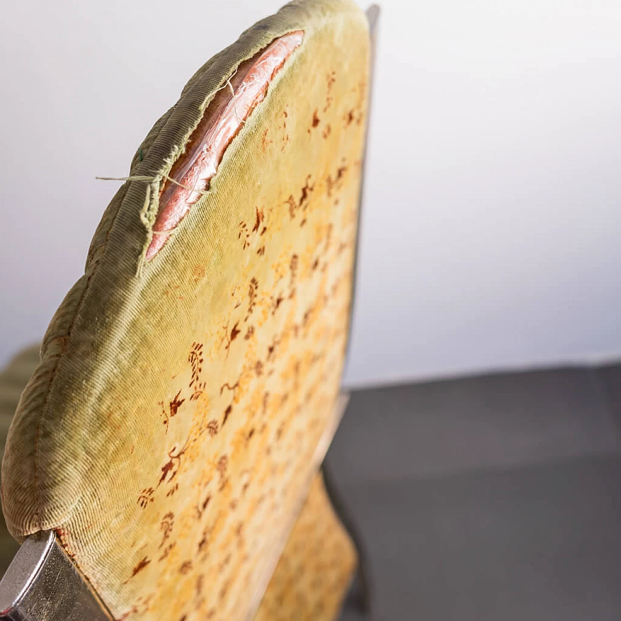 Set 4 curved chairs in golden Metal and Alcantara fabric, 70s 1223485