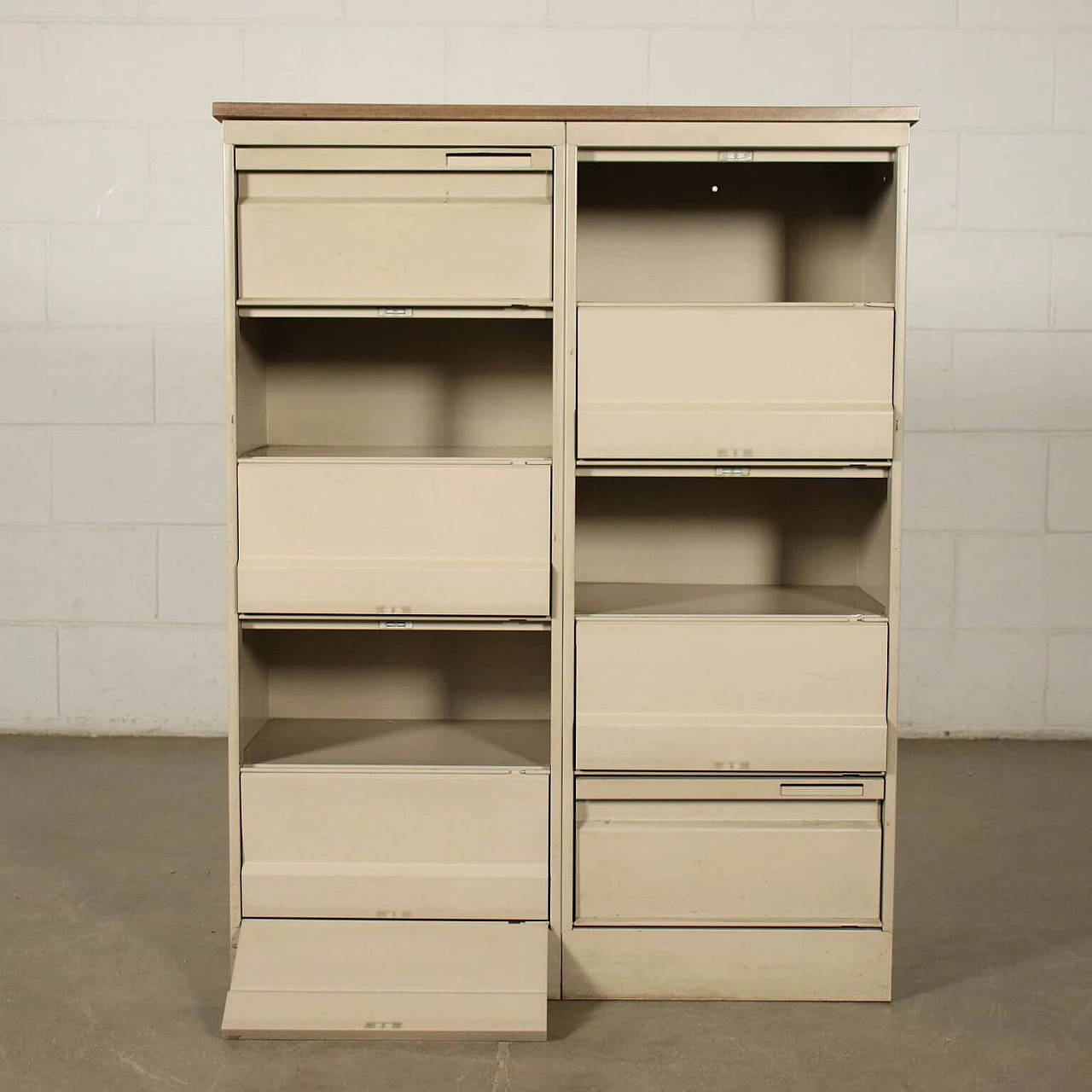 Office cabinet in wood and enameled metal, 70s 1223523