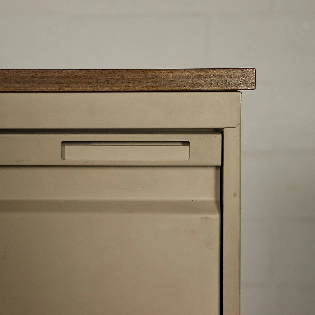 Office cabinet in wood and enameled metal, 70s 1223525