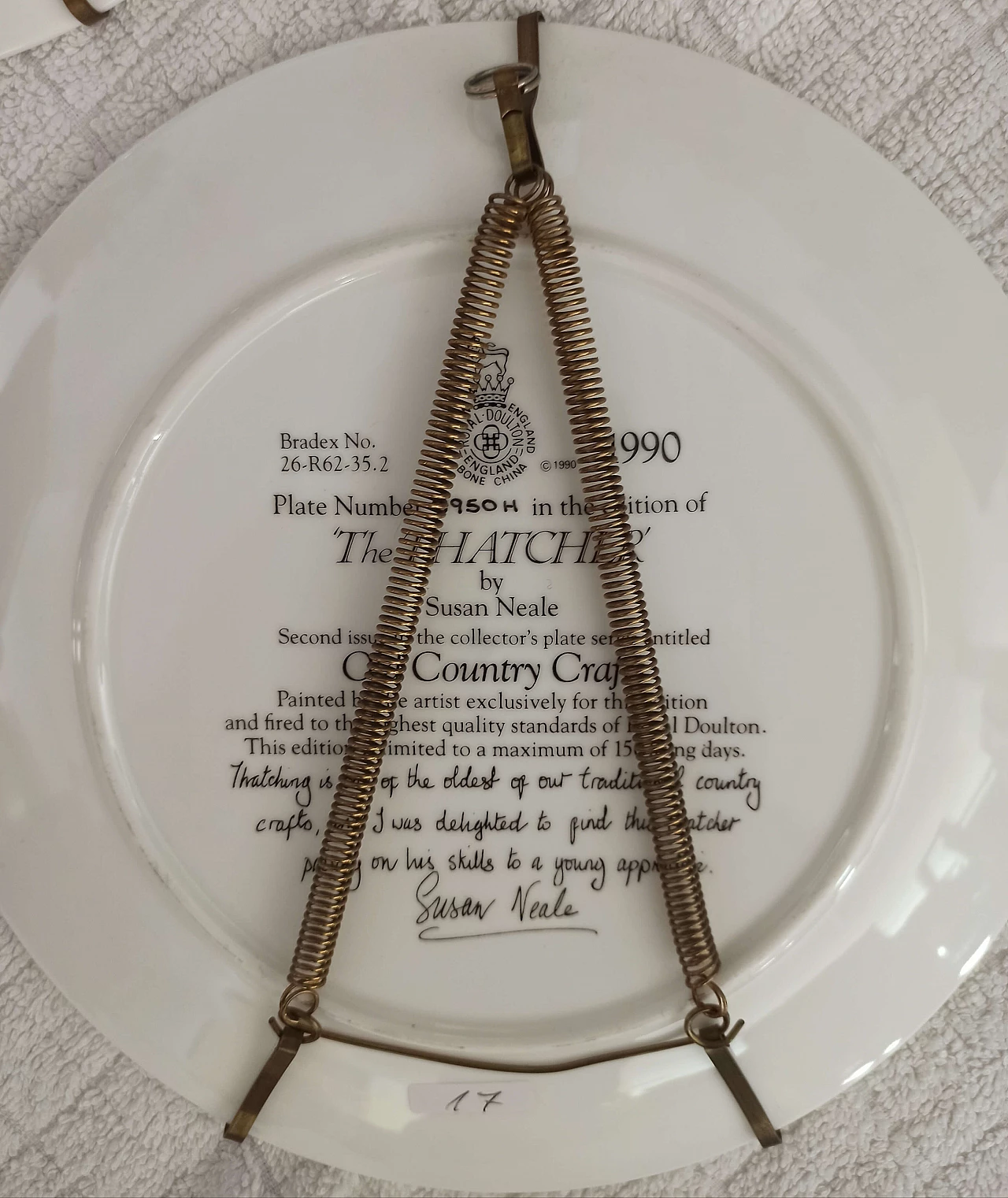 Piatti da parete serie Old Country Craft in ceramica di Susan Neal per Bradex, anni '90 1223565