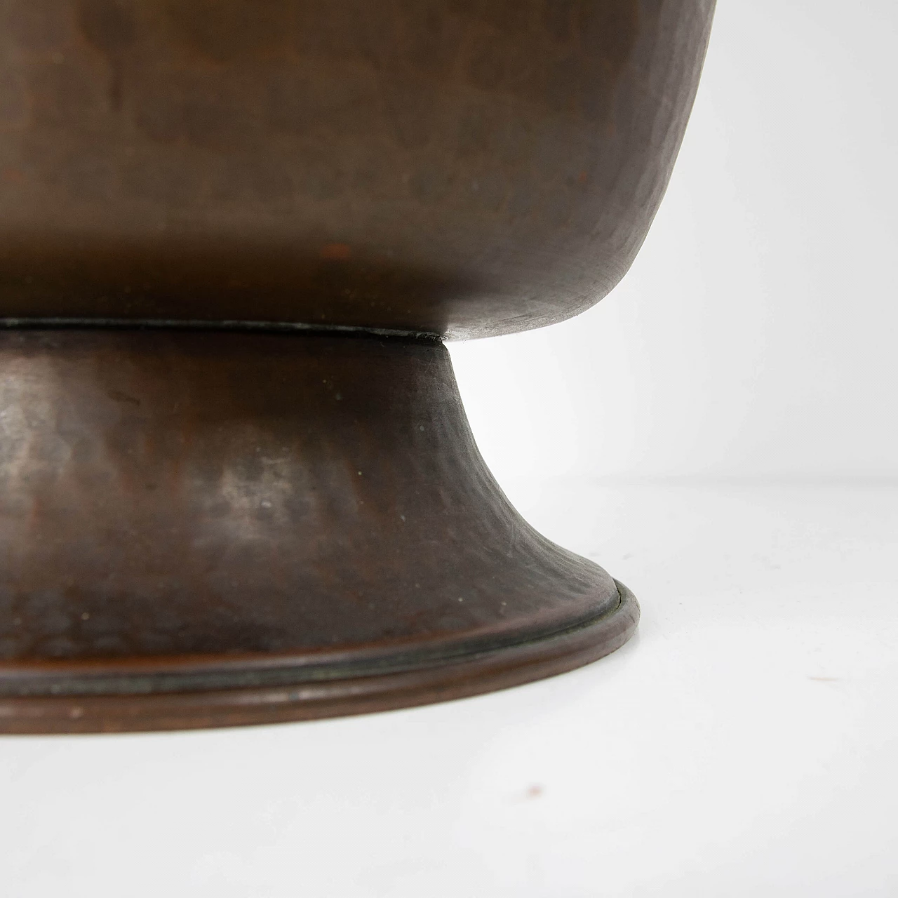 Large copper vase, 60s 1223752