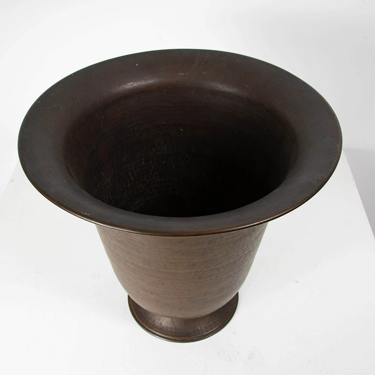 Large copper vase, 60s 1223757