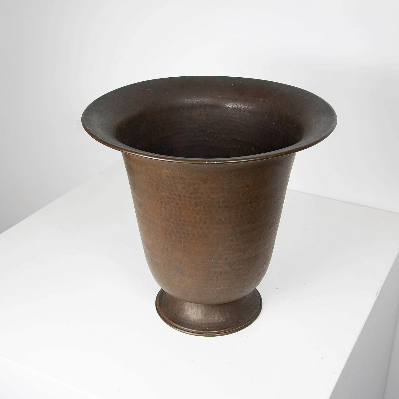 Large copper vase, 60s 1223759