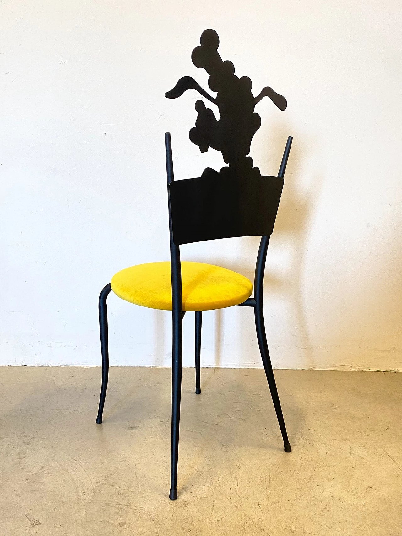 Pair of chairs Mickey Mouse and Pluto, 80s 1224489