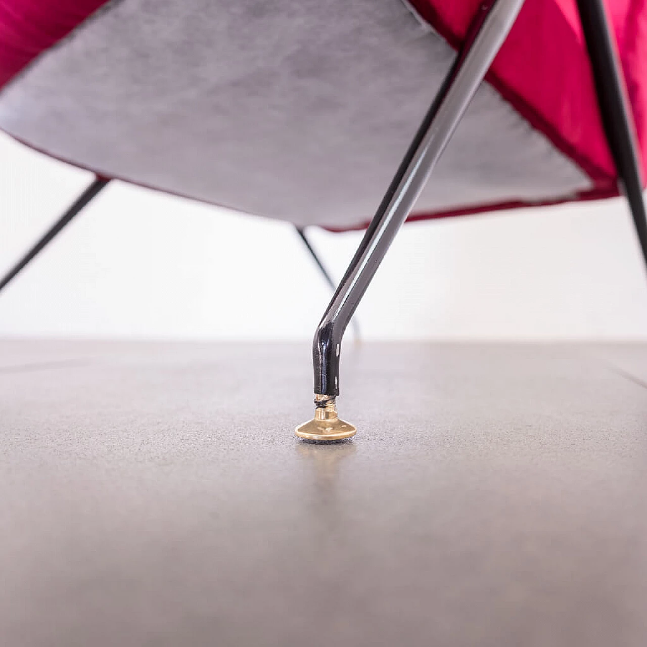 Recliner armchair in red velvet, 1950s 1224984