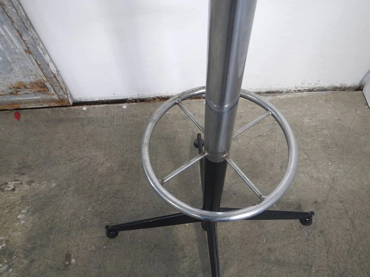 Appendiabiti in metallo cromato, anni '70 1225612