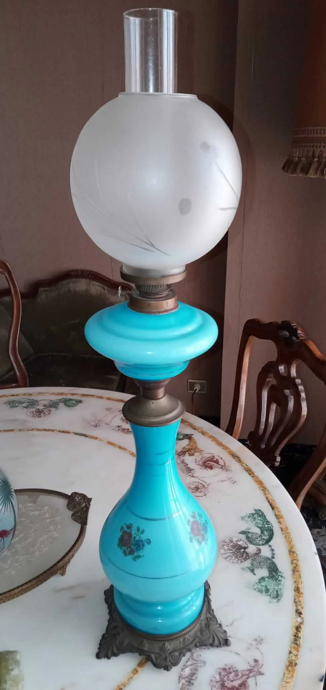 3 Lampade ad olio in vetro opalino celeste, primi del '900 1225766