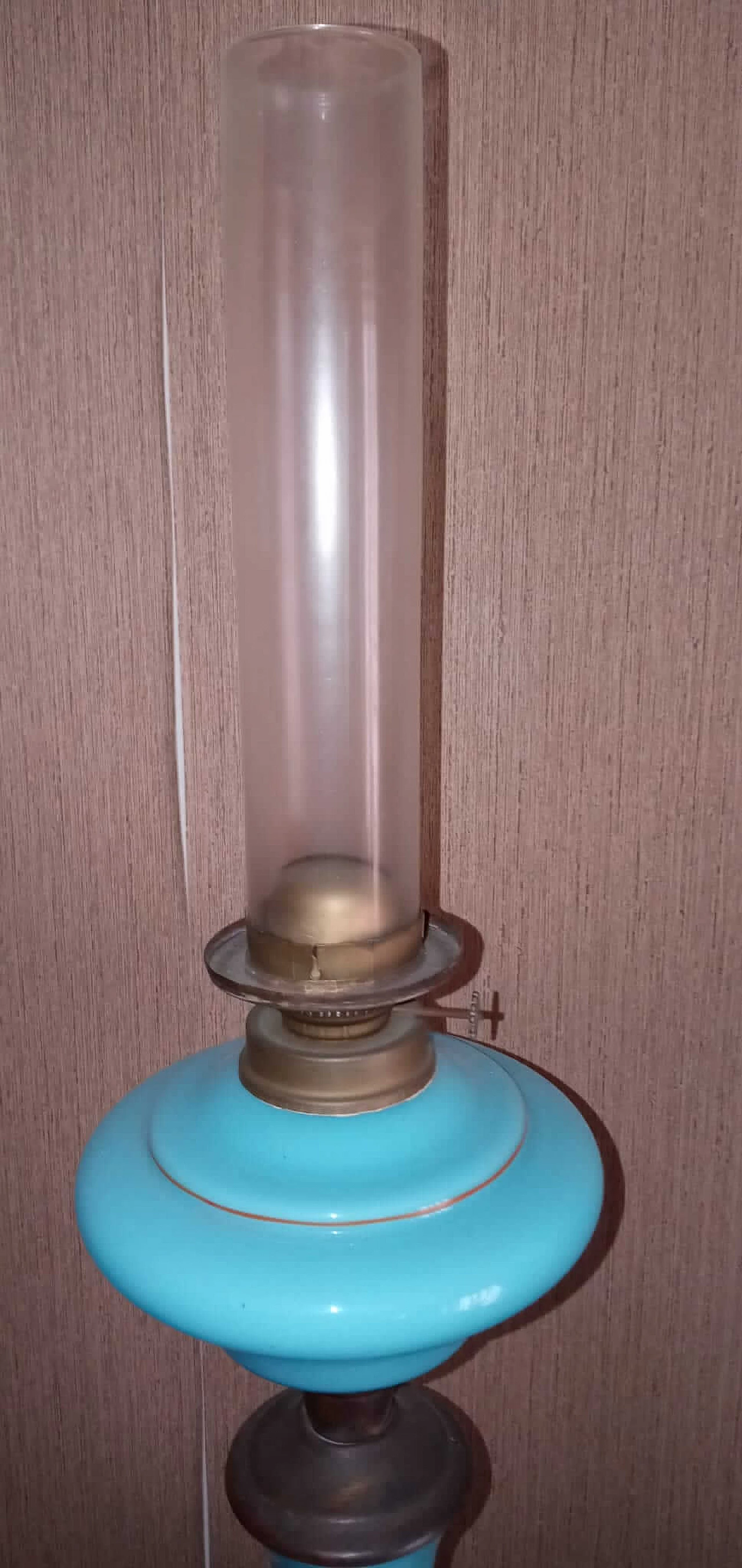 3 Lampade ad olio in vetro opalino celeste, primi del '900 1225770