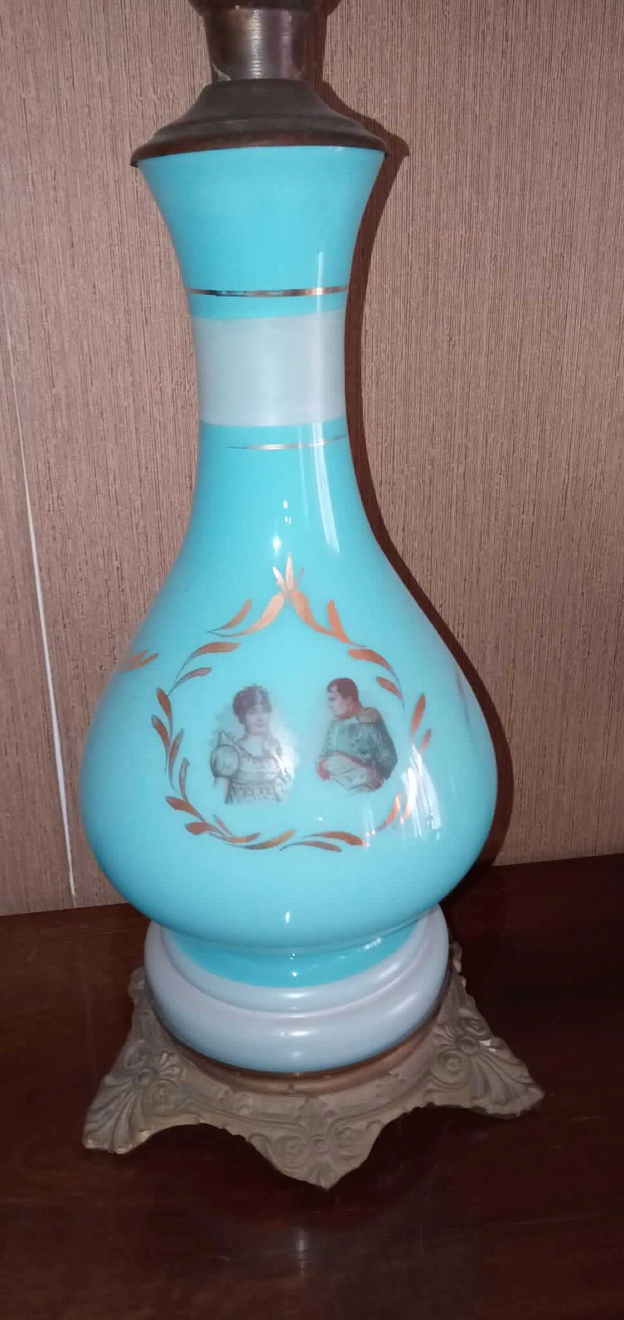 3 Lampade ad olio in vetro opalino celeste, primi del '900 1225771