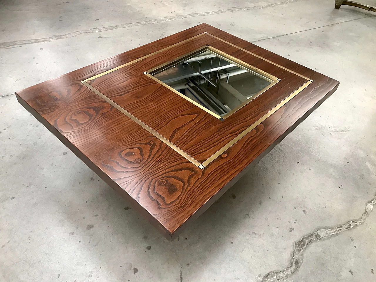 Coffee table in Willy Rizzo style in oak wood with mirror and brass profiles, original 70s 1226023