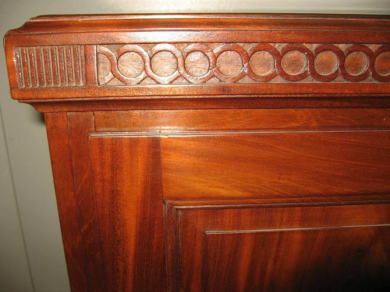 Antique mahogany sideboard with one door, early '800 1226107