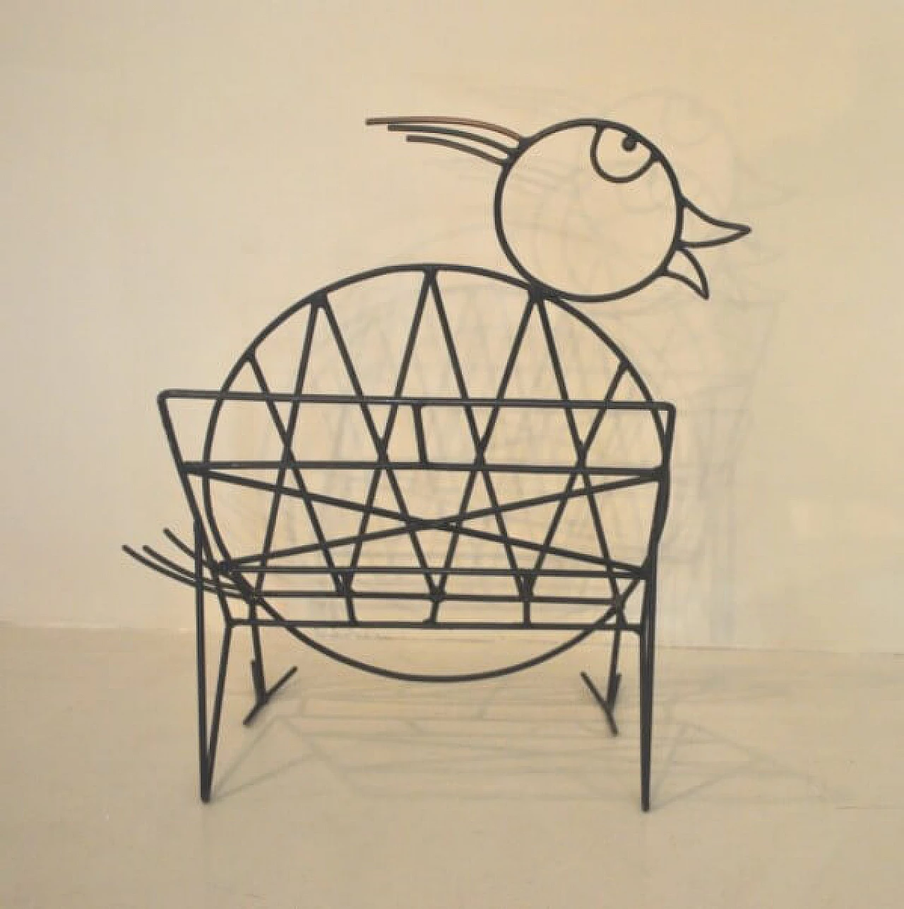 Iron magazine rack, 30s 1226489