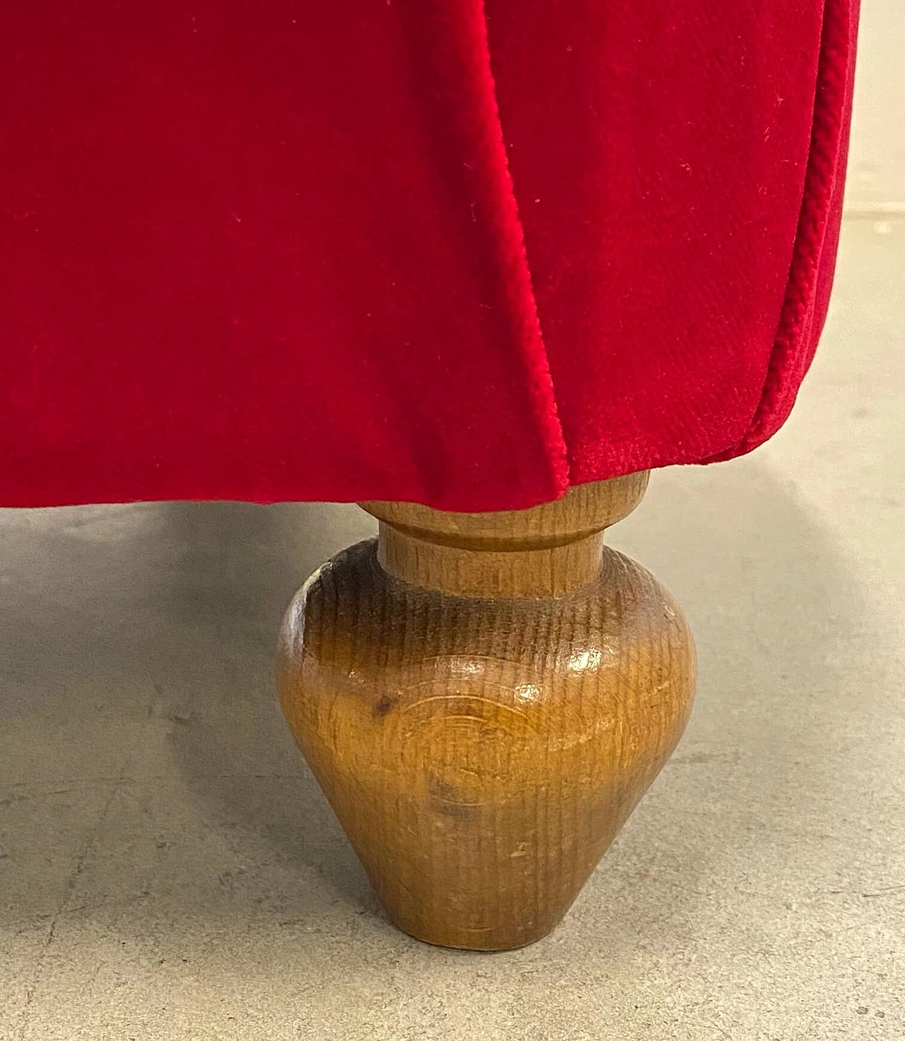 Poggiapiedi a forma di cuore, anni '40 1227394