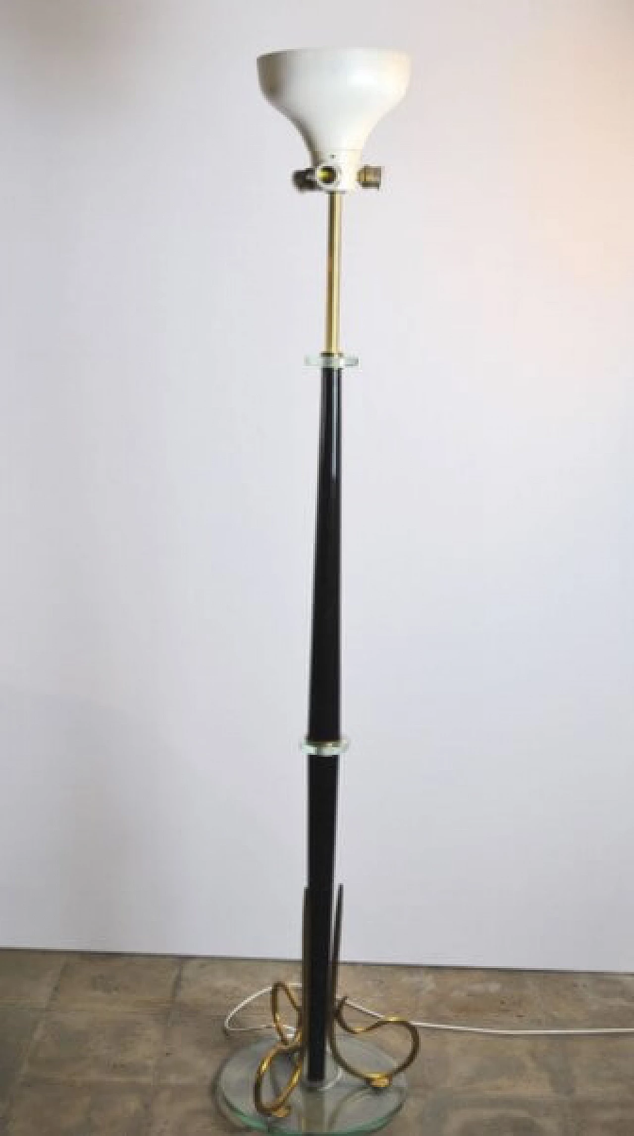 Floor lamp in aluminum, brass, glass and wood in the style of Fontana Arte, 50s 1227954