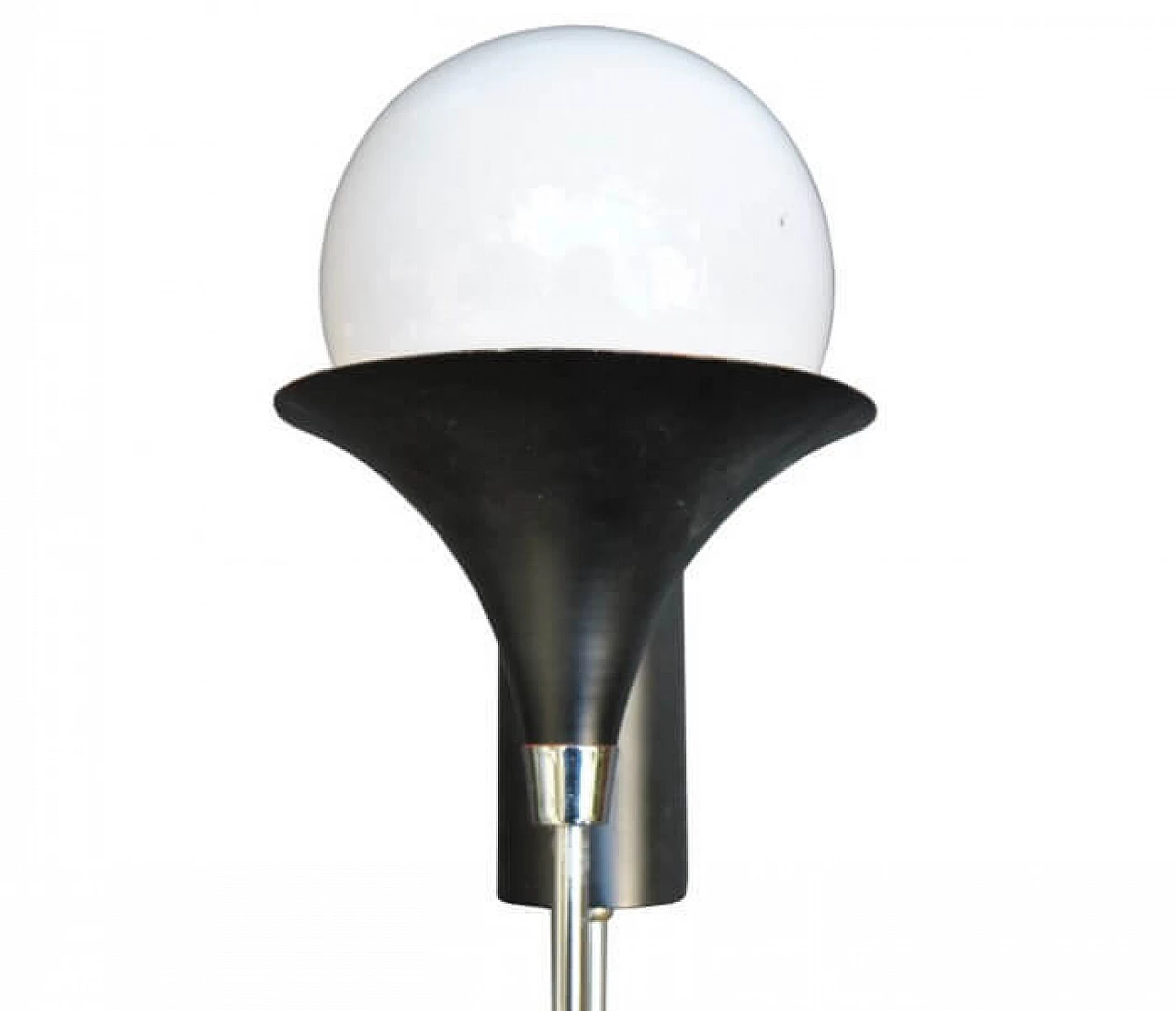 Coppia di applique in metallo e vetro opalino di Gino Sarfatti, anni '60 1228123