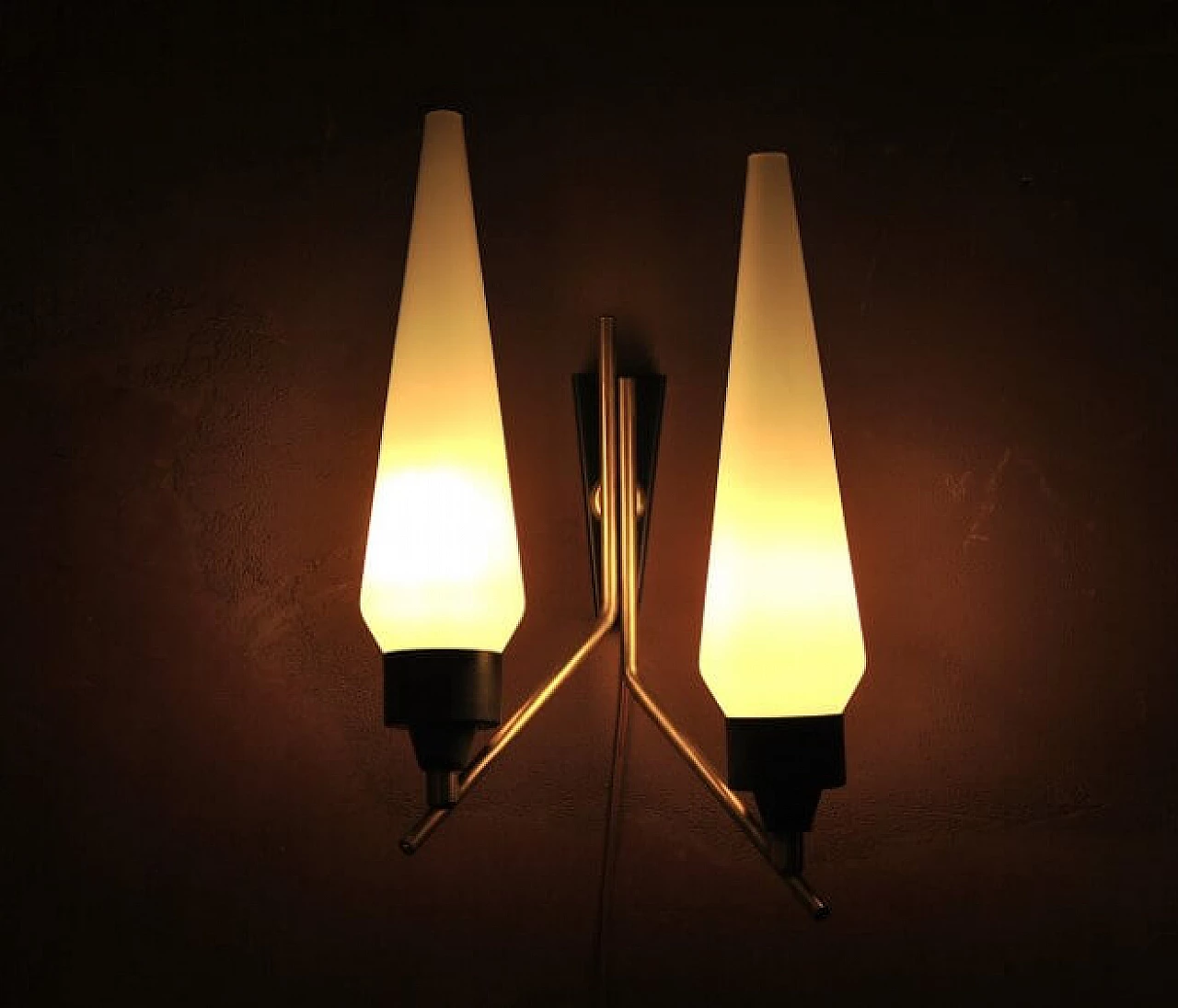 Pair of wall lamps in brass, iron and opaline glass, 50s 1228478