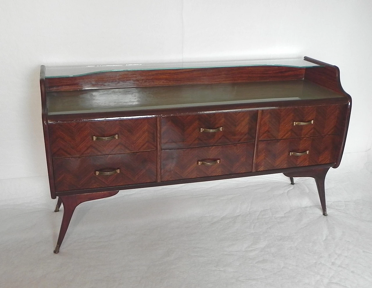 Mahogany feather chest of drawers, 1950s 1228915