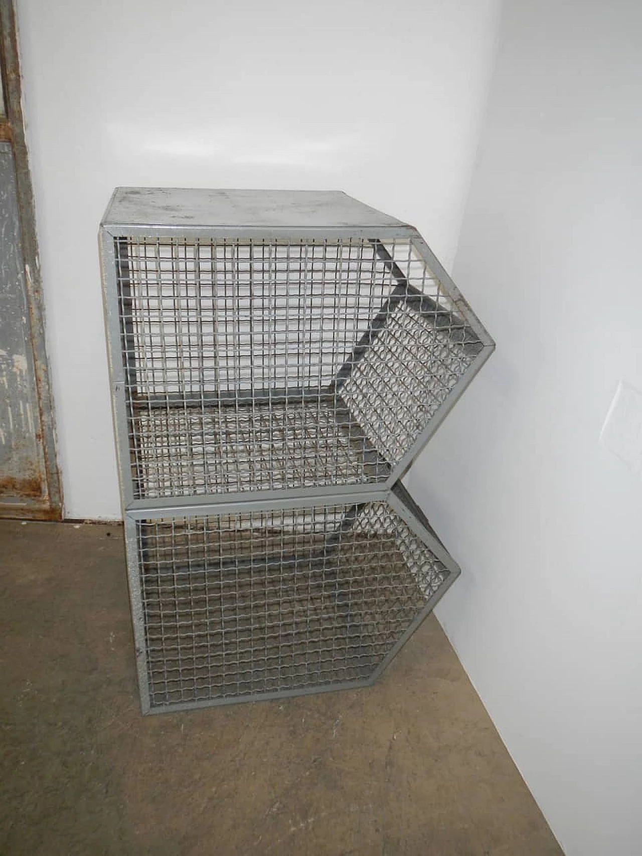 Industrial Wire mesh container with 2 compartments originally for shoe factory, 70s 1229008
