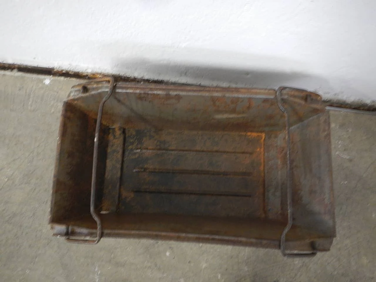 Metal container, 60s 1229030