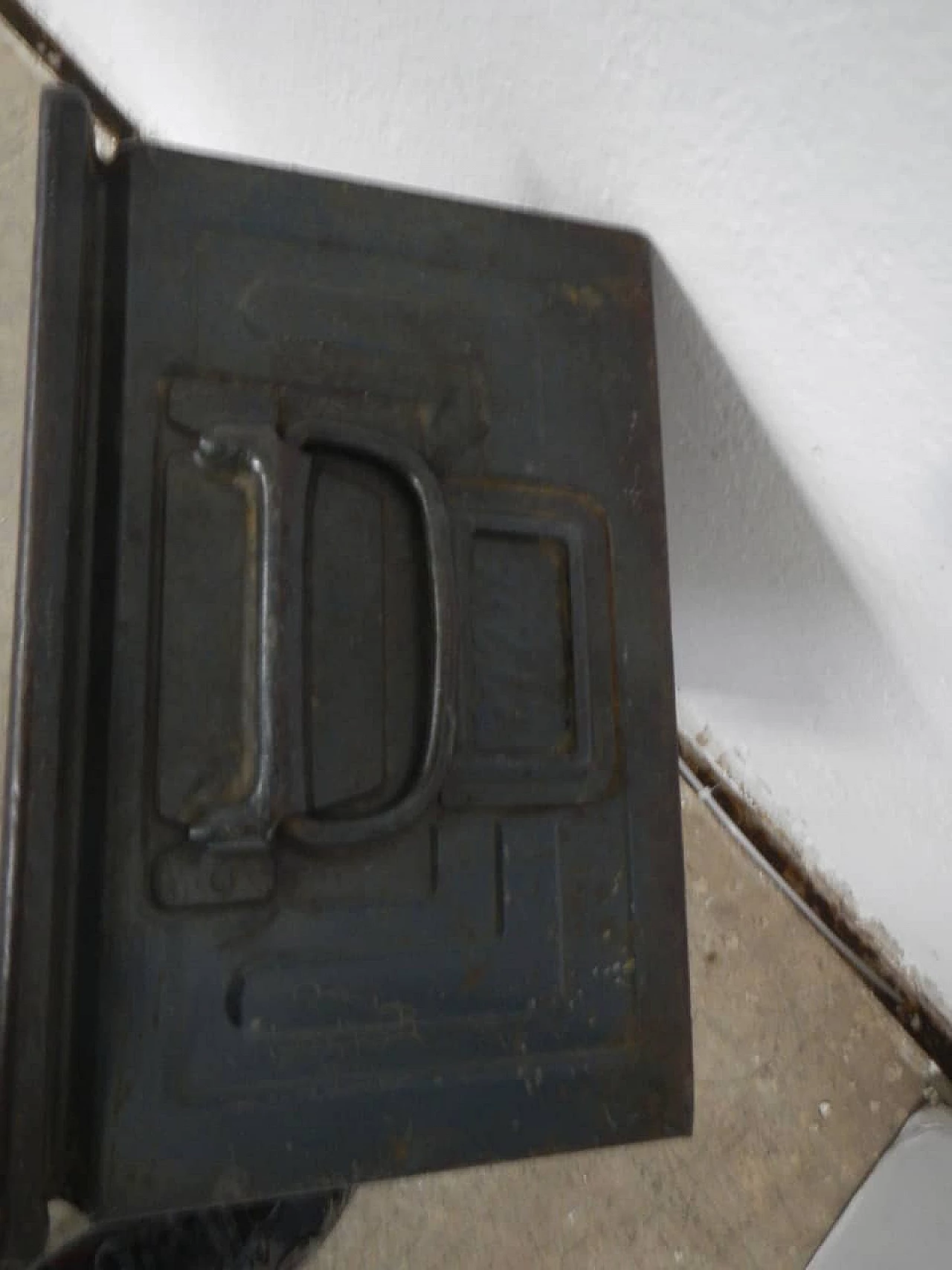 Metal container, 60s 1229037