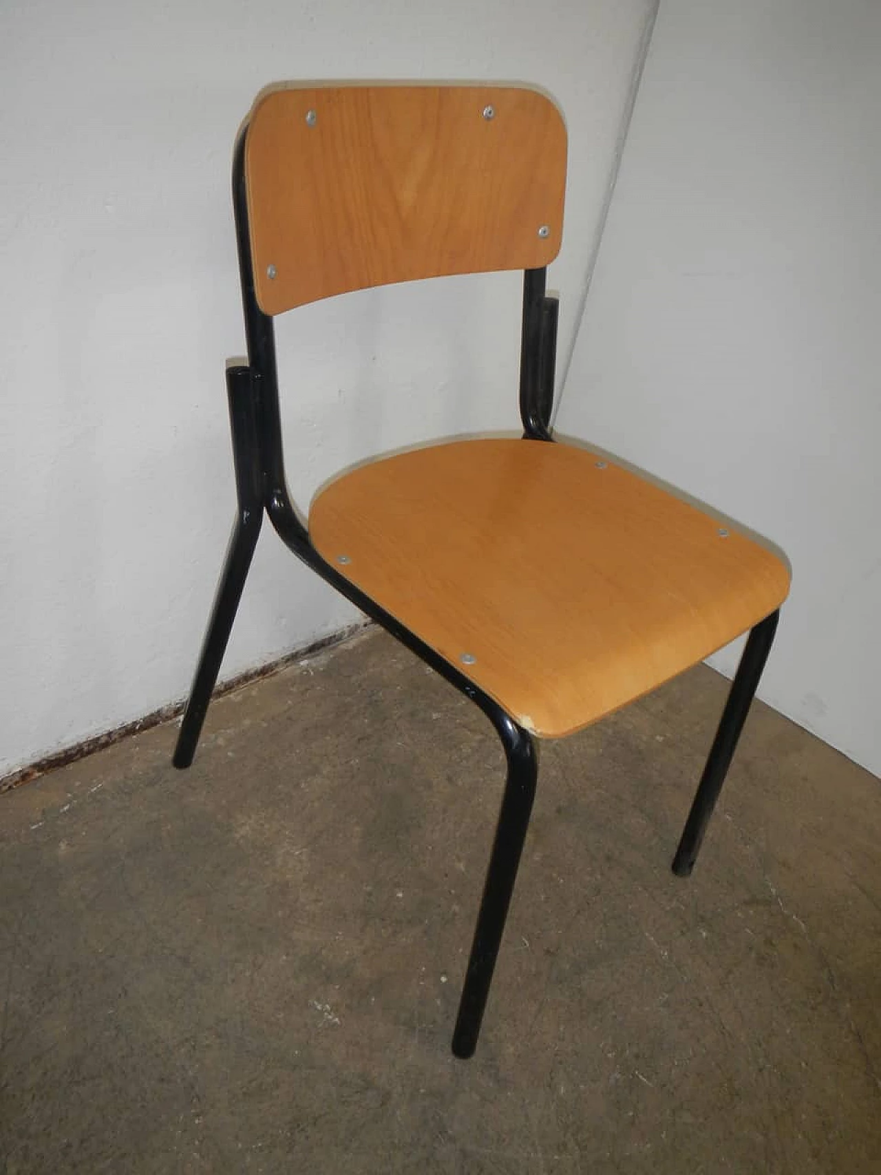 Office chair, 80s 1229218