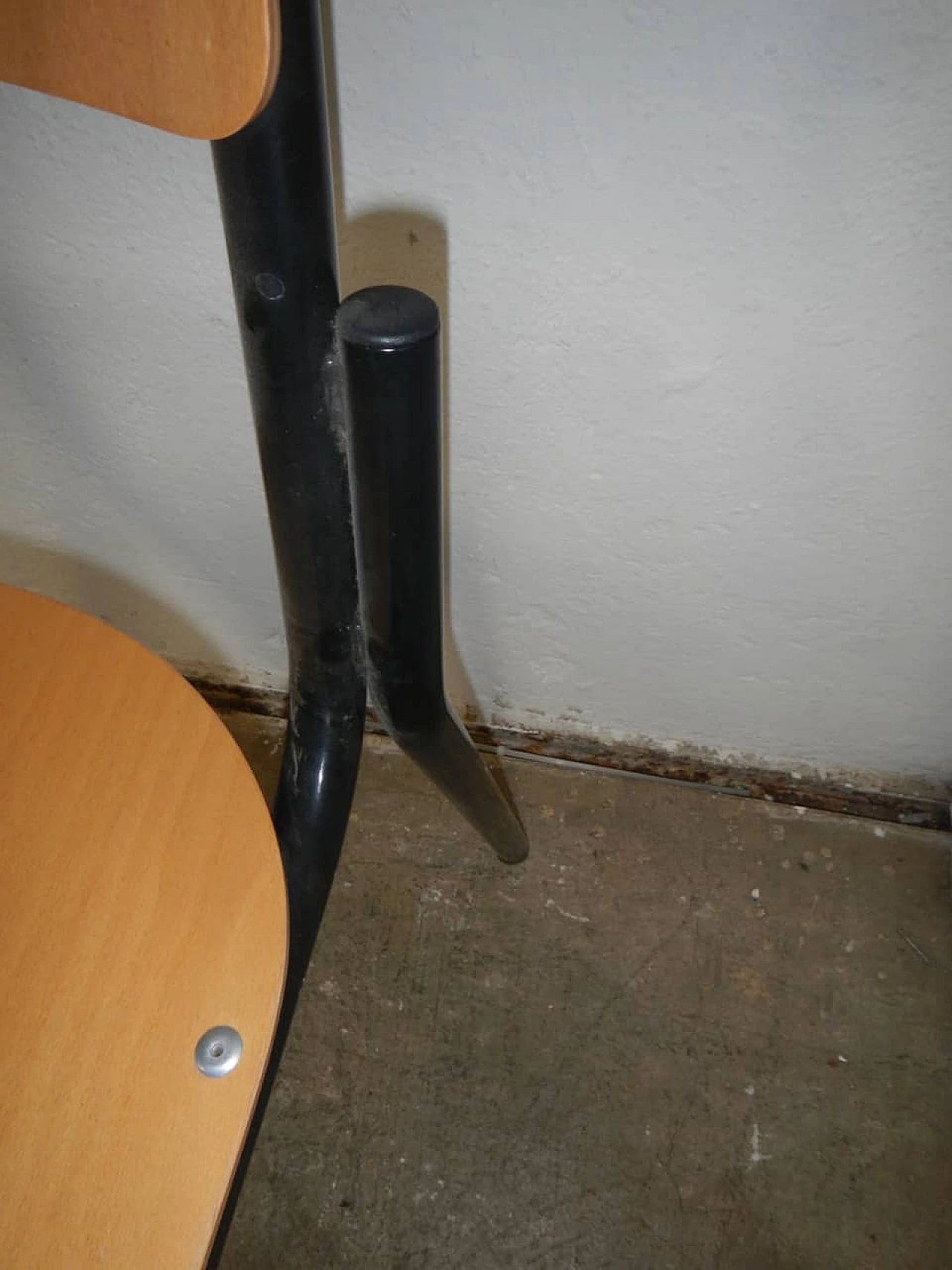 Office chair, 80s 1229224