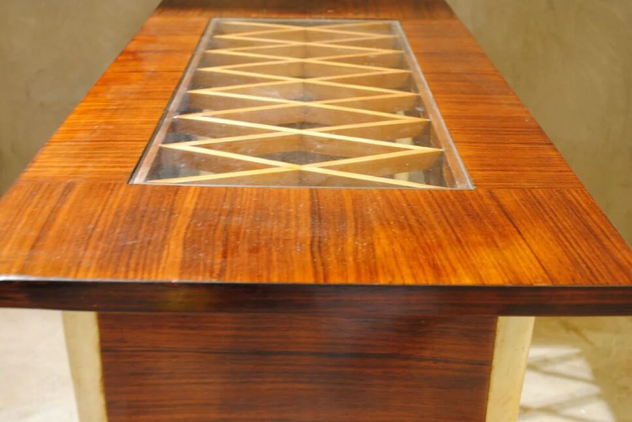 Coffee table in rosewood with glass top and parchment inserts in the style of Guglielmo Ulrich, 30s 1229587