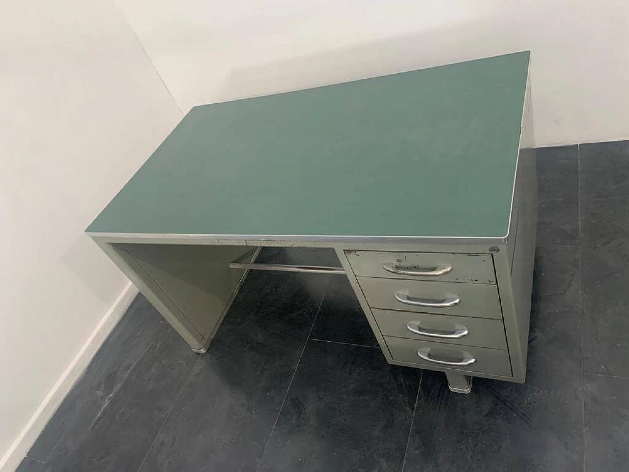 Desk in painted aluminium with laminate top from Carlotti, 50s 1229719