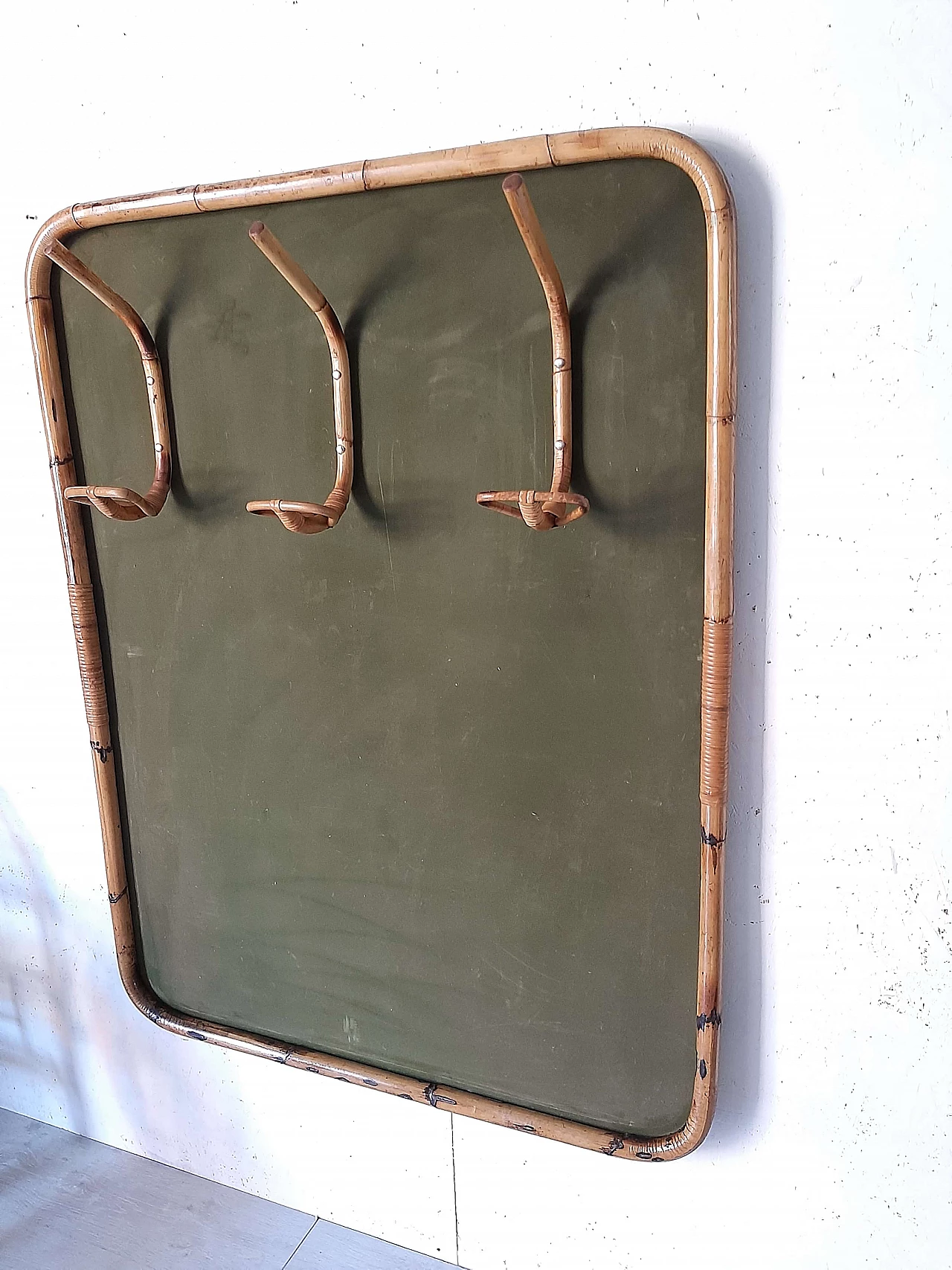 Wall-mounted bamboo coat rack, 70s 1229724
