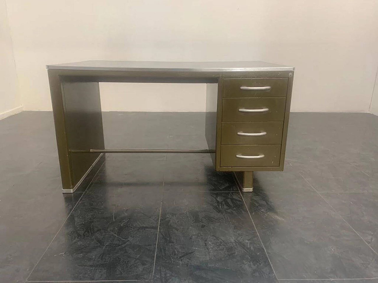 Desk in painted aluminium with laminate top from Carlotti, 50s 1229765