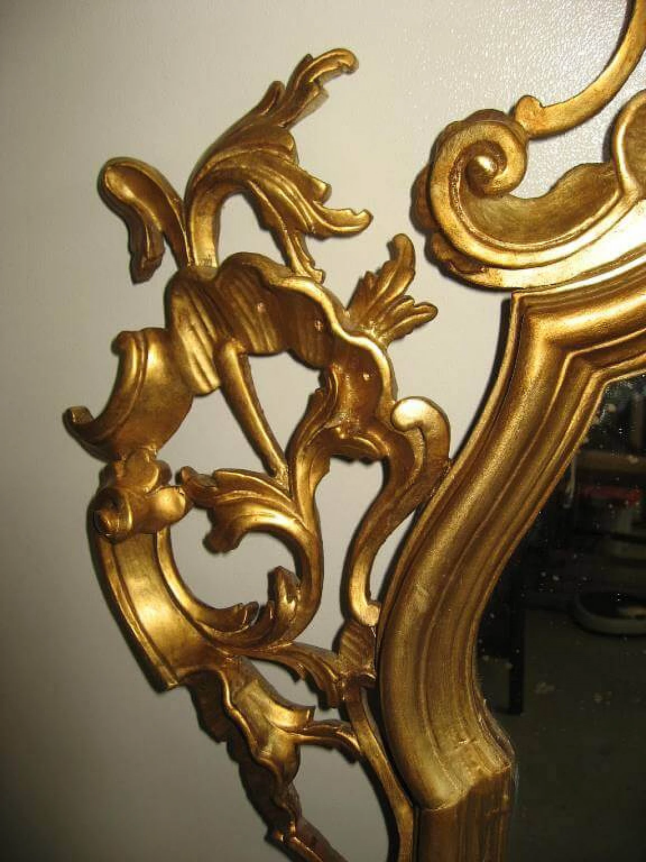 Mirror in Barocchetto style in gilded wood, 40s 1230060