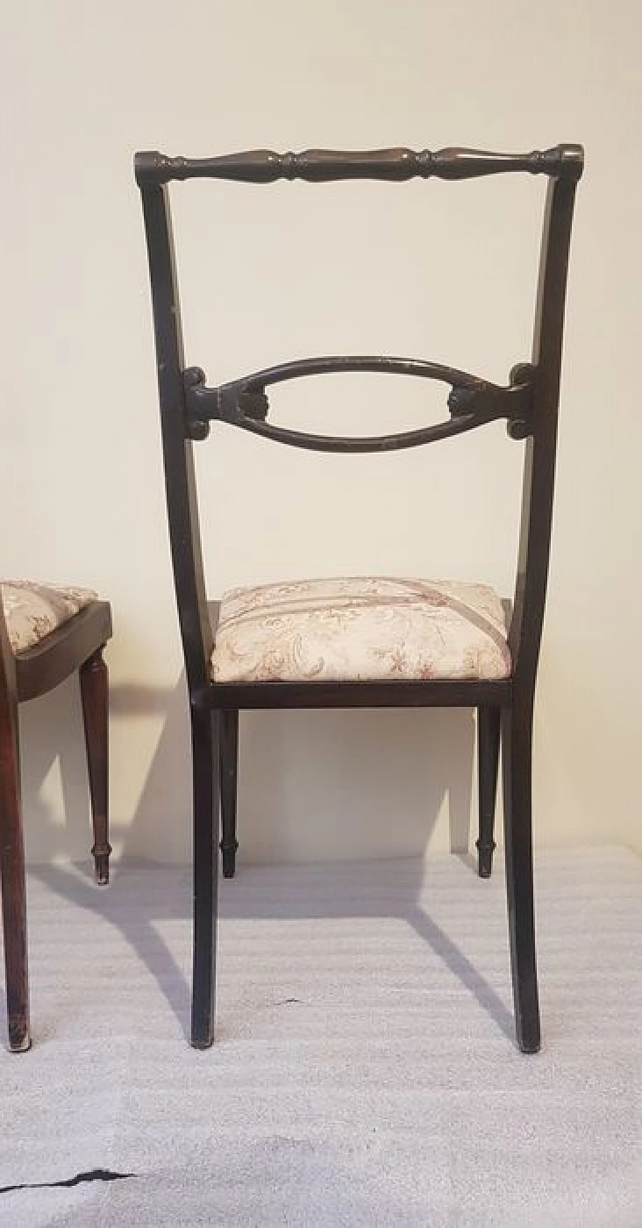 6 Sedie in legno e tessuto, anni '40 1230135