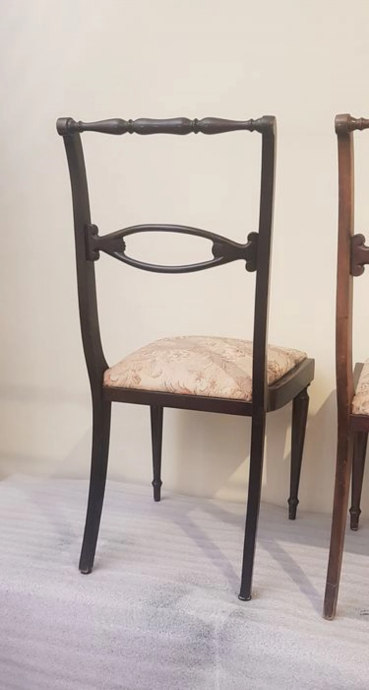 6 Sedie in legno e tessuto, anni '40 1230138