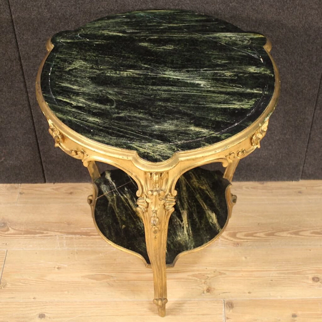 Low coffee table in carved, lacquered and golden wood, 1800 1230476