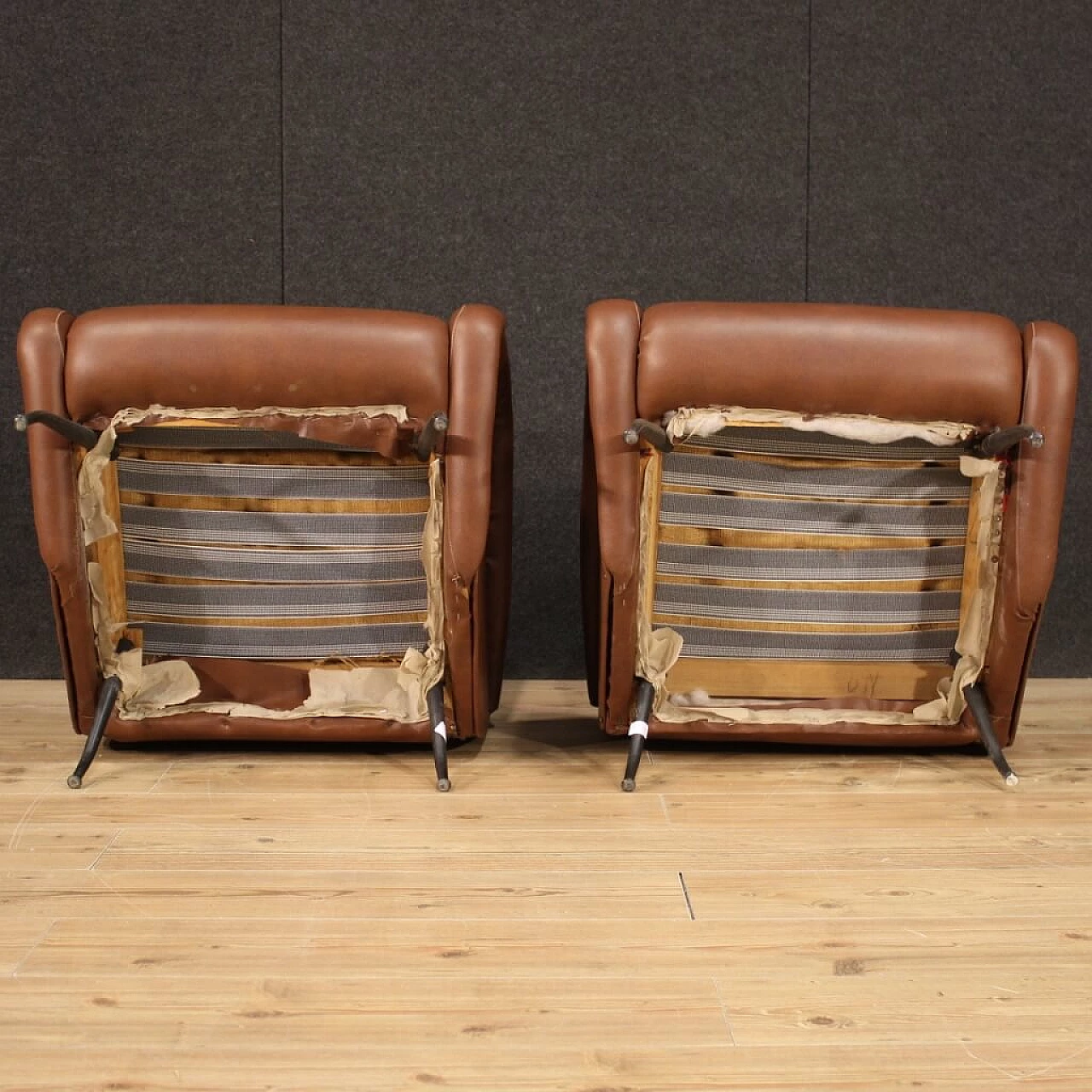 Pair of armchairs in skai with metal legs, 70s 1230602