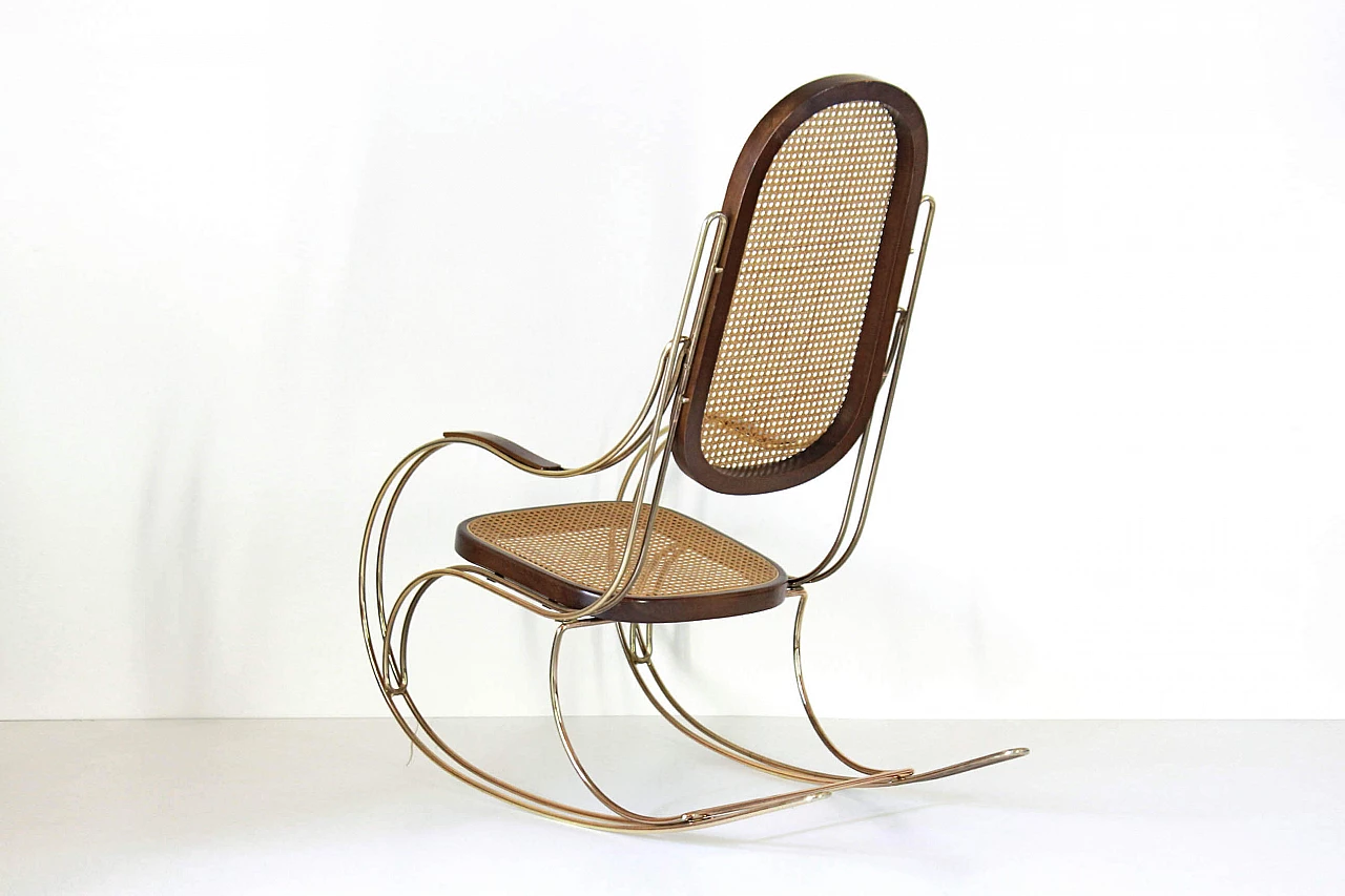 Sedia a dondolo in ottone e paglia di Vienna nello stile di Thonet 1231884