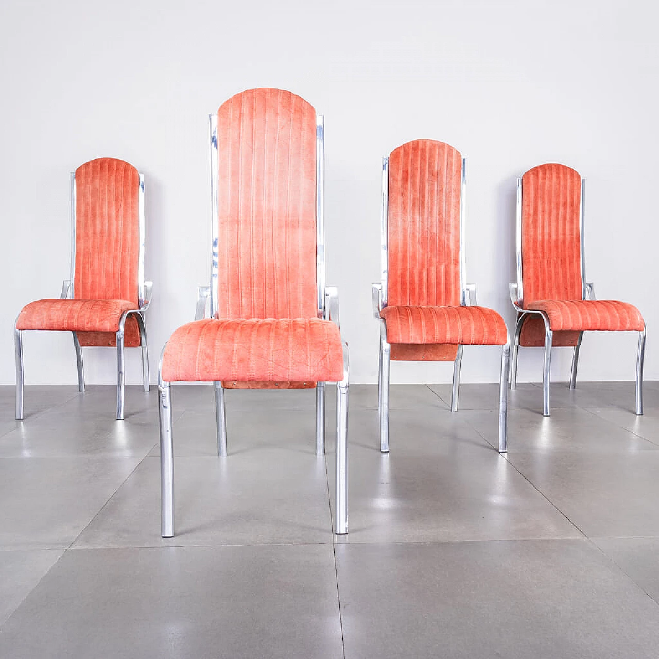 4 Chairs in metal with seat and back in red alcantara, 70s 1232860